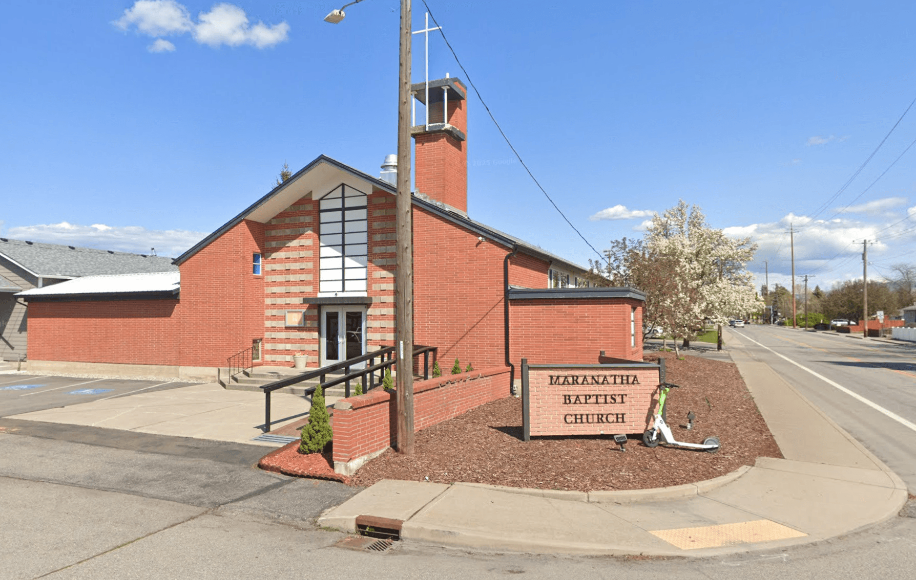 Maranata Baptist Church building